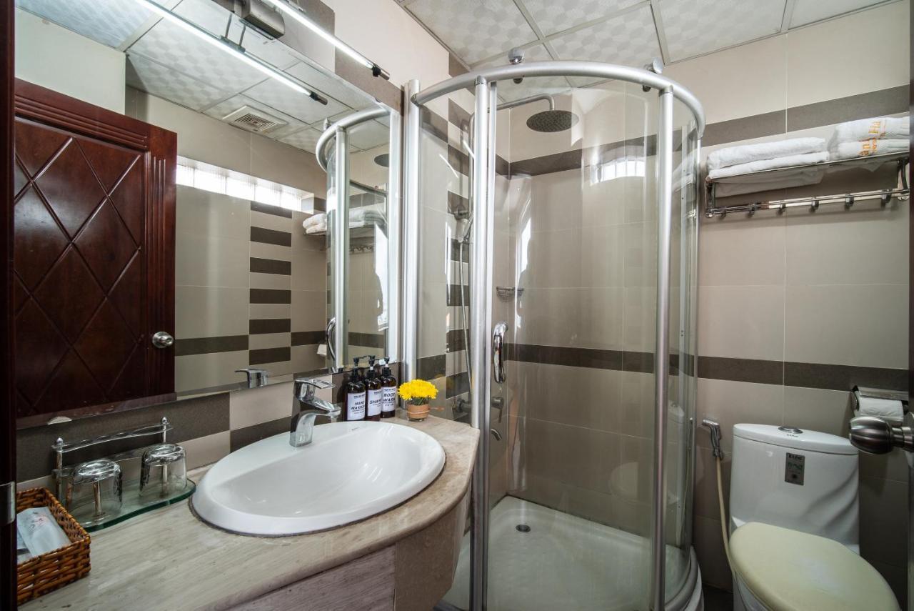 Van Ha Hotel Ho Chi Minh City Bagian luar foto