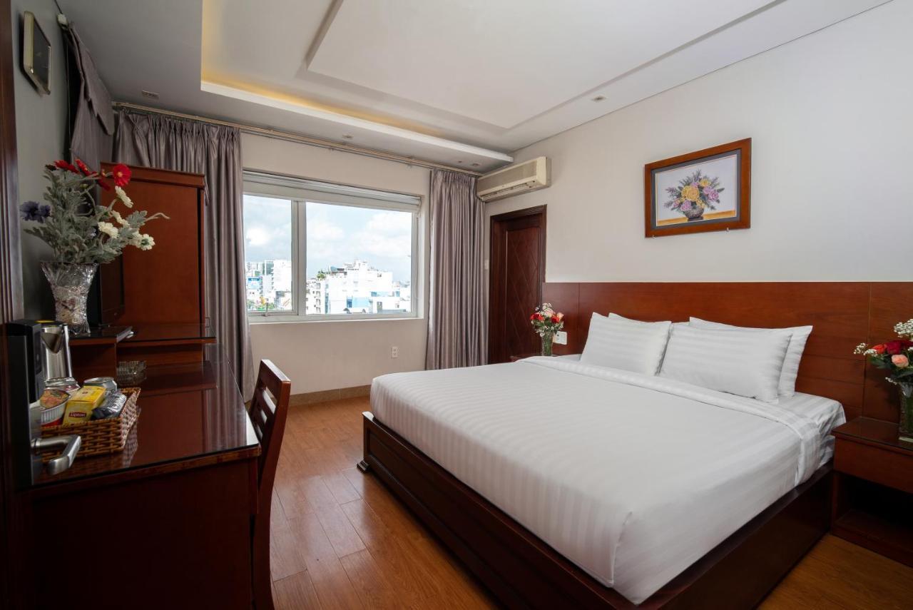 Van Ha Hotel Ho Chi Minh City Bagian luar foto